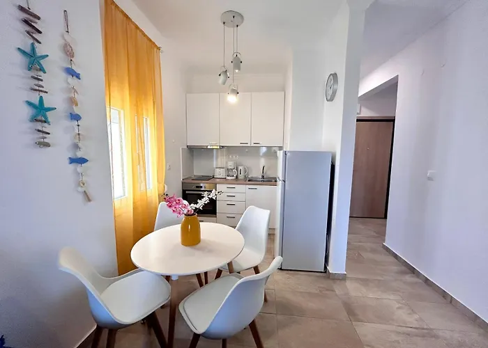 Апартаменты Sea Pleasure View *