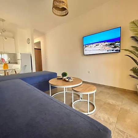 Sea Pleasure View Apartment *